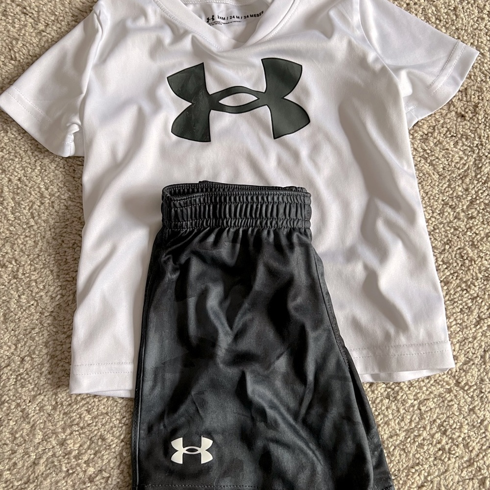 UNDER ARMOUR set
